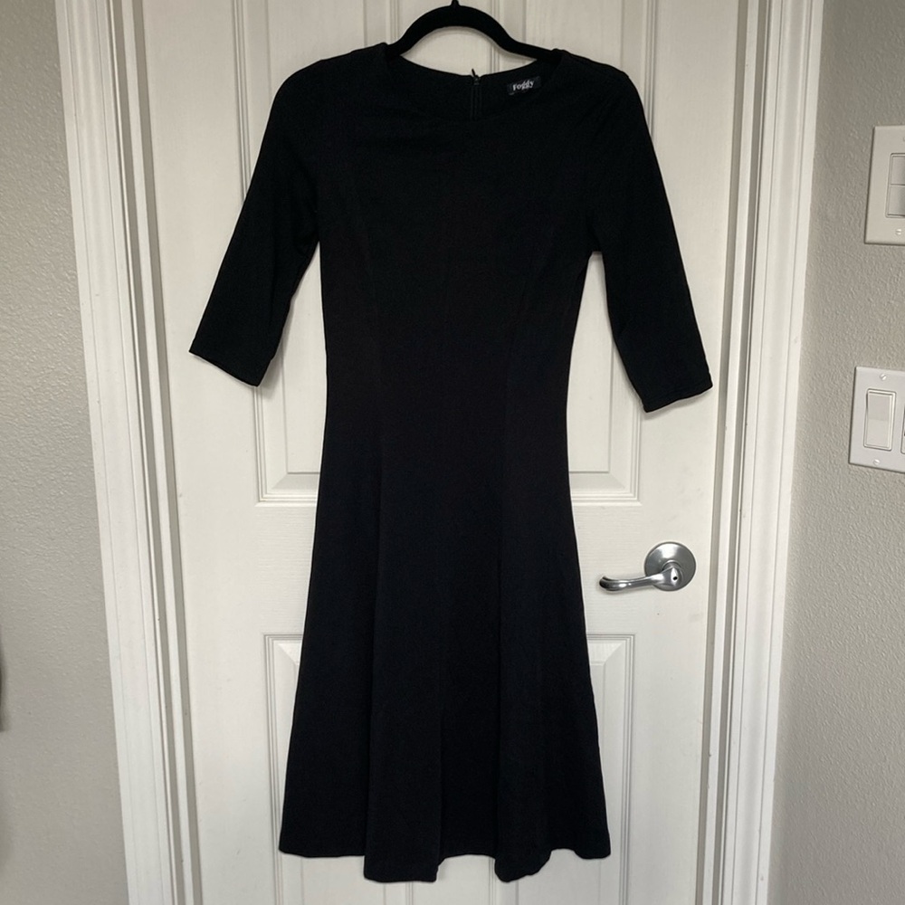 Women’s black dress. Foggy size M (fits more like a S) knee length.